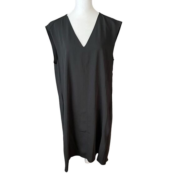 Alfani 12 Shift Dress Black Vneck Sleeveless Pockets Solid Career NWT - Picture 1 of 11